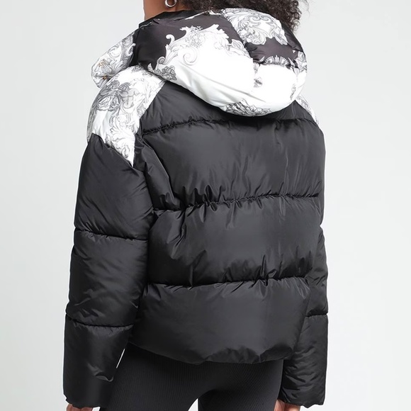 💋Versace Authentic Puffer Jacket *NEW - Picture 10 of 10